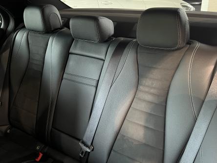 MERCEDES-BENZ E 220 d AMG Night Pack, Trekhaak, 20 Inch Alu