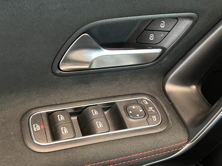 MERCEDES-BENZ CLA 45 AMG 4M SB Panorama, Night Pack, Keyless-Go, Sound