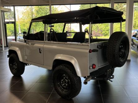 LAND ROVER Defender 90 2.2 TD4 Euro5 soft top 