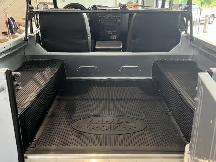 LAND ROVER Defender 90 2.2 TD4 Euro5 soft top Euro5 soft top