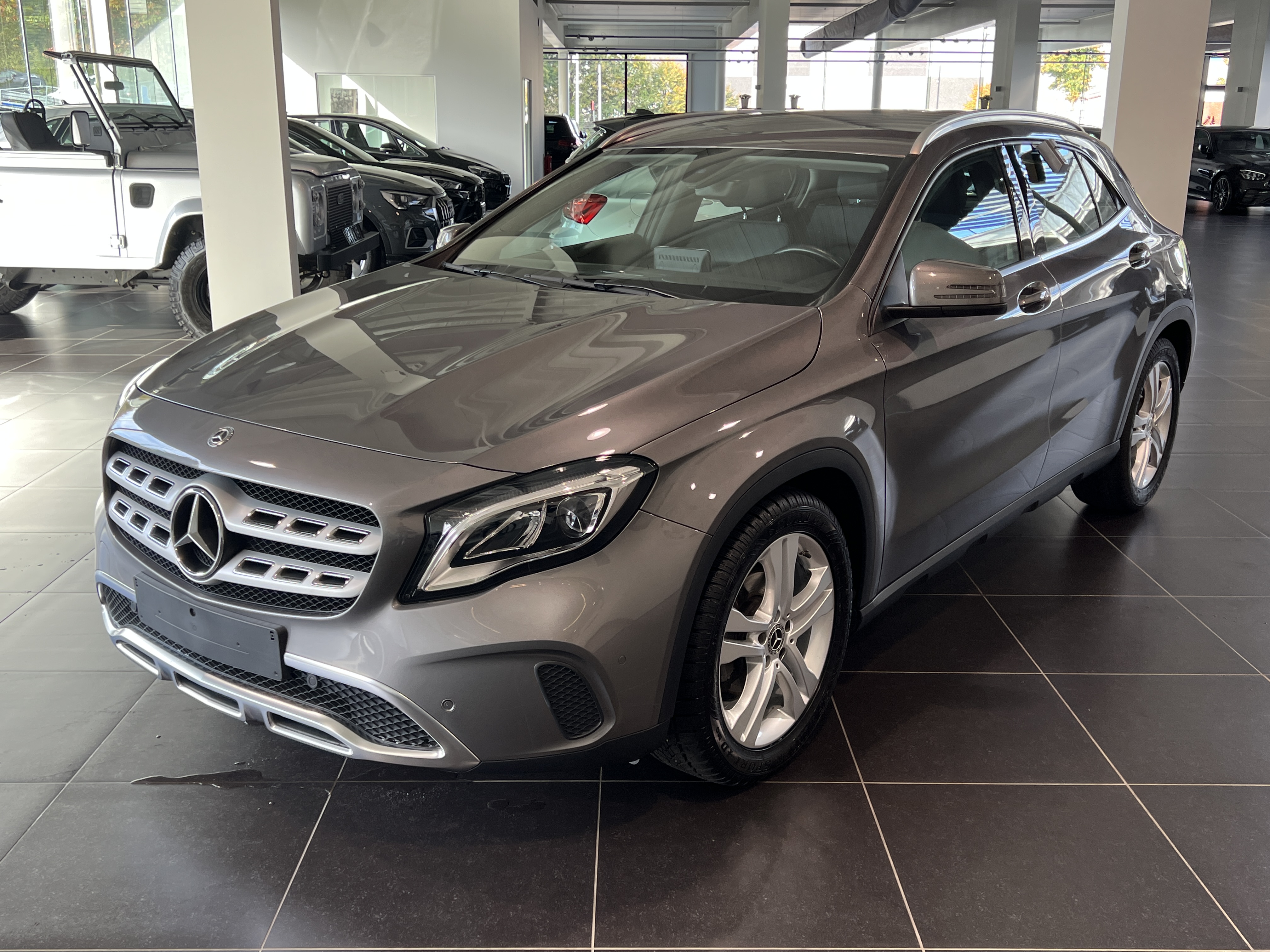 MERCEDES-BENZ GLA 180 Urban Achteruitrij Camera, Led High Performance, Smartphone