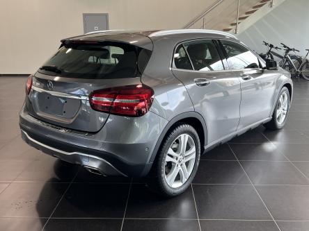MERCEDES-BENZ GLA 180 Urban Achteruitrij Camera, Led High Performance, Smartphone