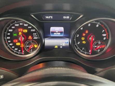 MERCEDES-BENZ GLA 180 Urban Achteruitrij Camera, Led High Performance, Smartphone