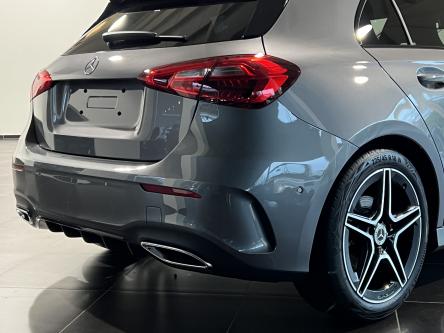 MERCEDES-BENZ A 180 AMG Night Pack, Sfeerverlichting, DAB