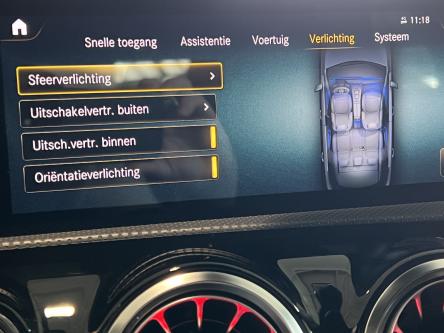 MERCEDES-BENZ A 160 Amg Mbux, DAB, Sfeerverlichting
