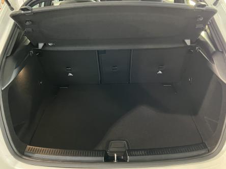 MERCEDES-BENZ A 160 Progressive Panorama, Led, Dodehoek Assist, DAB