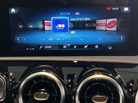 MERCEDES-BENZ A 160 Progressive Panorama, Led, Dodehoek Assist, DAB