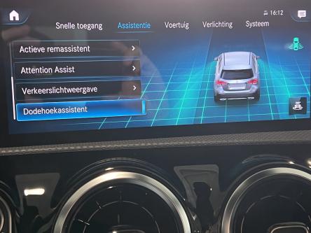 MERCEDES-BENZ A 160 Progressive Panorama, Led, Dodehoek Assist, DAB