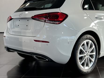MERCEDES-BENZ A 160 Progressive Panorama, Led, Dodehoek Assist, DAB