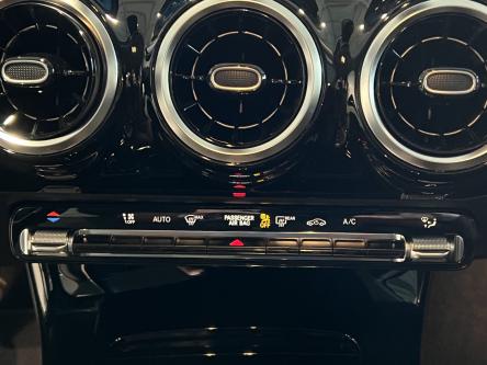 MERCEDES-BENZ A 180 Progressive Trekhaak, DAB, Mbux, Led