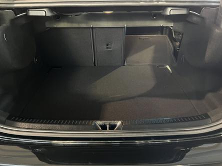 MERCEDES-BENZ A 180 Progressive Trekhaak, DAB, Mbux, Led