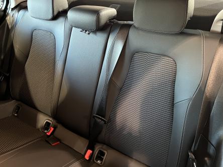 MERCEDES-BENZ A 180 Progressive Trekhaak, DAB, Mbux, Led