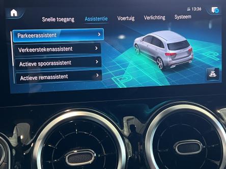 MERCEDES-BENZ B 180 Progressive Mbux, DAB, Spoorpakket