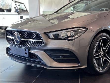MERCEDES-BENZ CLA 200 SB AMG Panorma, Night Pack, Camera, Trekhaak