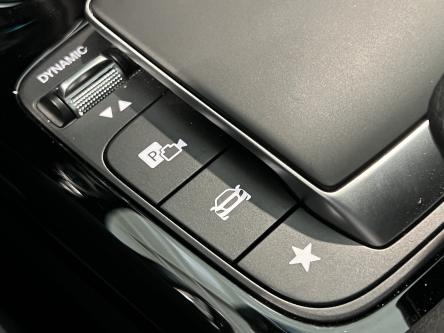 MERCEDES-BENZ A 180 Progressive Night Pack, Panorama, Sfeerverlichting, DAB