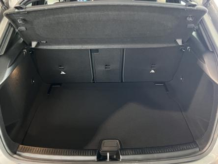 MERCEDES-BENZ A 180 Progressive Night Pack, Panorama, Sfeerverlichting, DAB