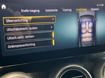 MERCEDES-BENZ GLC 200 4M Amg Panorama, Trekhaak, Widescreen, Led, DAB