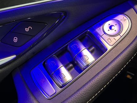 MERCEDES-BENZ GLC 200 4M Amg Panorama, Trekhaak, Widescreen, Led, DAB