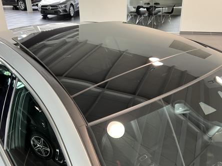MERCEDES-BENZ A 180 Progressive Panorama, Doedehoeks Assist, Led, DAB