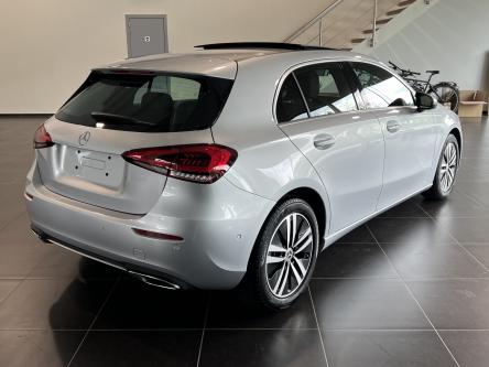 MERCEDES-BENZ A 180 Progressive Panorama, Doedehoeks Assist, Led, DAB
