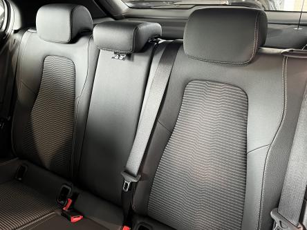 MERCEDES-BENZ A 180 Progressive Panorama, Doedehoeks Assist, Led, DAB