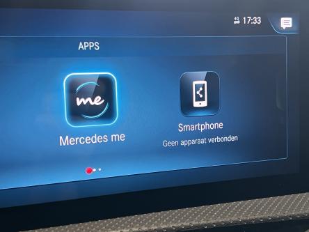 MERCEDES-BENZ CLA 180 AMG Panorama, Night Pack, Mbux, 19 Inch Alu, Led