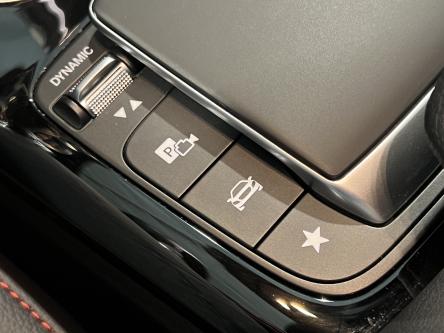 MERCEDES-BENZ CLA 180 AMG Panorama, Night Pack, Mbux, 19 Inch Alu, Led