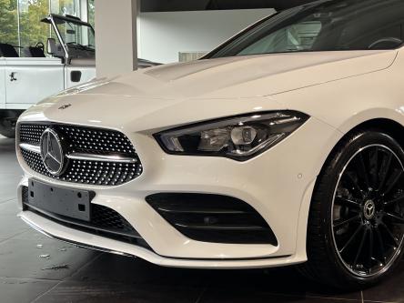 MERCEDES-BENZ CLA 180 AMG Panorama, Night Pack, Mbux, 19 Inch Alu, Led