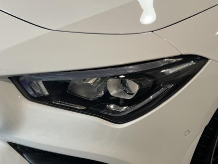 MERCEDES-BENZ CLA 180 AMG Panorama, Night Pack, Mbux, 19 Inch Alu, Led