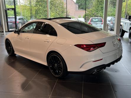 MERCEDES-BENZ CLA 180 AMG Panorama, Night Pack, Mbux, 19 Inch Alu, Led