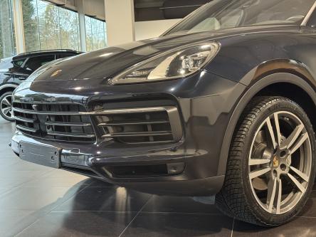 PORSCHE Cayenne 3.0 V6 Air Suspension, Rear Axxle Steering, 360 Camera, Head-Up Display