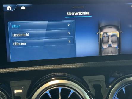 MERCEDES-BENZ A 250 e Amg Night PAck, Burmester Sound, Trekhaak, Led, Mbux