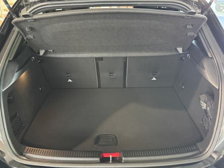 MERCEDES-BENZ A 250 e Amg Night PAck, Burmester Sound, Trekhaak, Led, Mbux