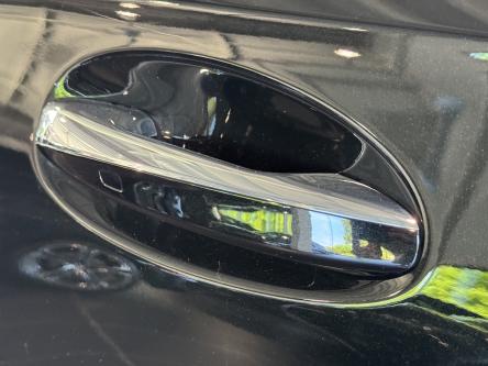 MERCEDES-BENZ A 250 e Amg Night PAck, Burmester Sound, Trekhaak, Led, Mbux