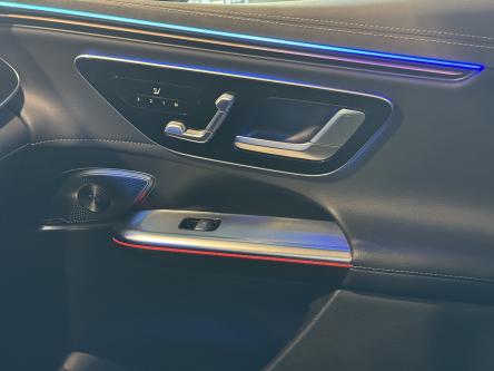MERCEDES-BENZ EQE SUV 300 Advanced Panorama, Distronic, Burmester Sound, Digital Light