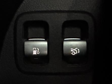 MERCEDES-BENZ GLC 300 e 4M Avantgarde 360 Camera, Trekhaak, Distronic, Mbux, DAB