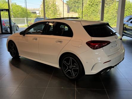 MERCEDES-BENZ A 180 Amg Night Pack, Panorama, Mbux, Led, DAB