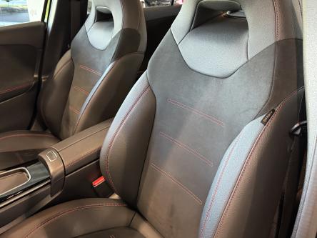 MERCEDES-BENZ A 180 Amg Panorama, Mbux, Led, DAB, Widescreen