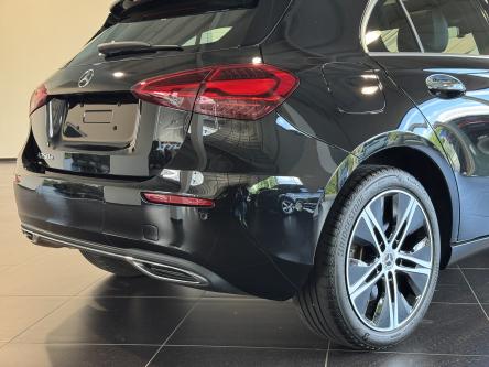MERCEDES-BENZ A 250 e Progressive Panorama, Dodehoeks Assist, Mbux, DAB, Led