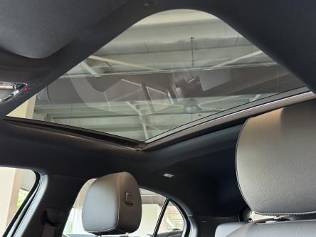 MERCEDES-BENZ A 250 e Progressive Panorama, Dodehoeks Assist, Mbux, DAB, Led