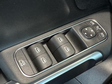 MERCEDES-BENZ EQB 250 Amg Night Pack, Panorama, 360 Camera, Burmester Sound, Distronic