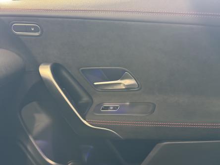 MERCEDES-BENZ CLA 200 SB Amg Night Pack, Panorama, Multibeam Led, 19 Inch Alu