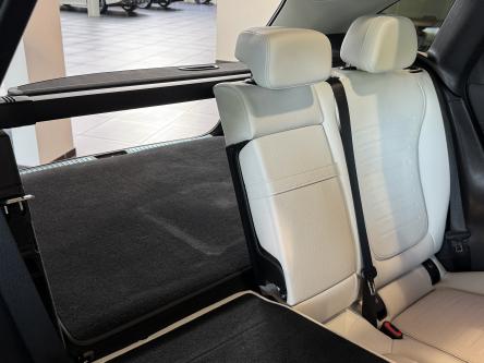 MERCEDES-BENZ GLC 300 e 4M AMG Panorama, Burmester Sound, 360 Camera, Distronic