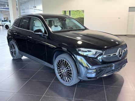 MERCEDES-BENZ GLC 300 e 4M AMG Panorama, Burmester Sound, 360 Camera, Distronic