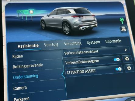MERCEDES-BENZ GLC 300 e 4M AMG Panorama, Burmester Sound, 360 Camera, Distronic