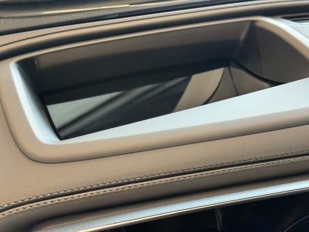 MERCEDES-BENZ GLC 300 e 4M AMG Night Pack, Panorama, 360 Camera, Head-Up Display, Burmester Sound