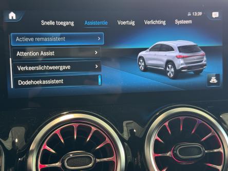 MERCEDES-BENZ EQA 250 Progressive Progressive, Mbux, Camera, DAB, Dodehoeks