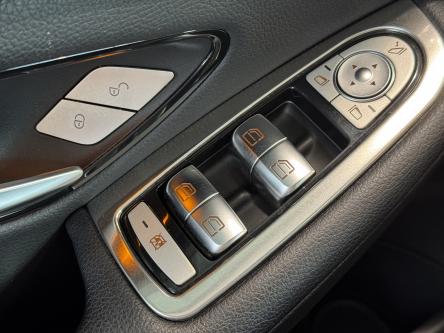 MERCEDES-BENZ C 180 Avantgarde Achteruitrij Camera, Dodehoeks Assist, Led