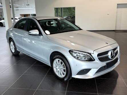 MERCEDES-BENZ C 180 Avantgarde Achteruitrij Camera, Dodehoeks Assist, Led