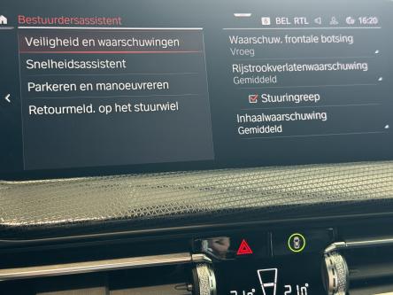 BMW 116 i M Sport Led, Achteruitrij Camera, Smartphone Integration, Pdc
